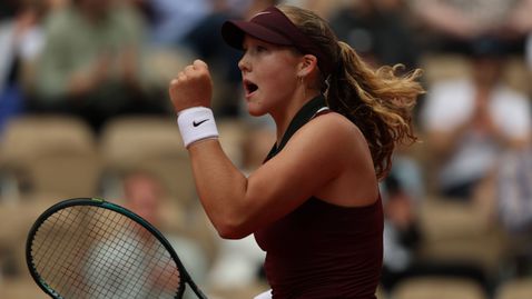 Андреева взе скалпа на "австралийката" Касаткина