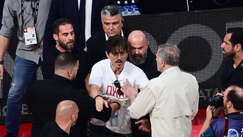 Правителството на Гърция подхваща скандалния мач между Олимпиакос и Панатинайкос