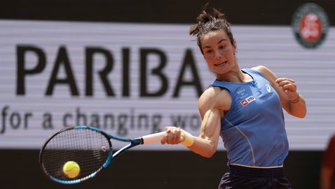 Приказката на Лоис Боасон на "Ролан-Гарос" продължава! 361-ата в света е на 1/4-финал!