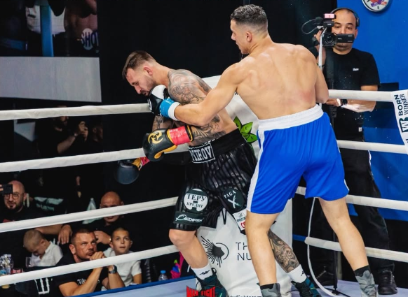 Експресен нокаут за Станислав Кунов на Max Fight 61