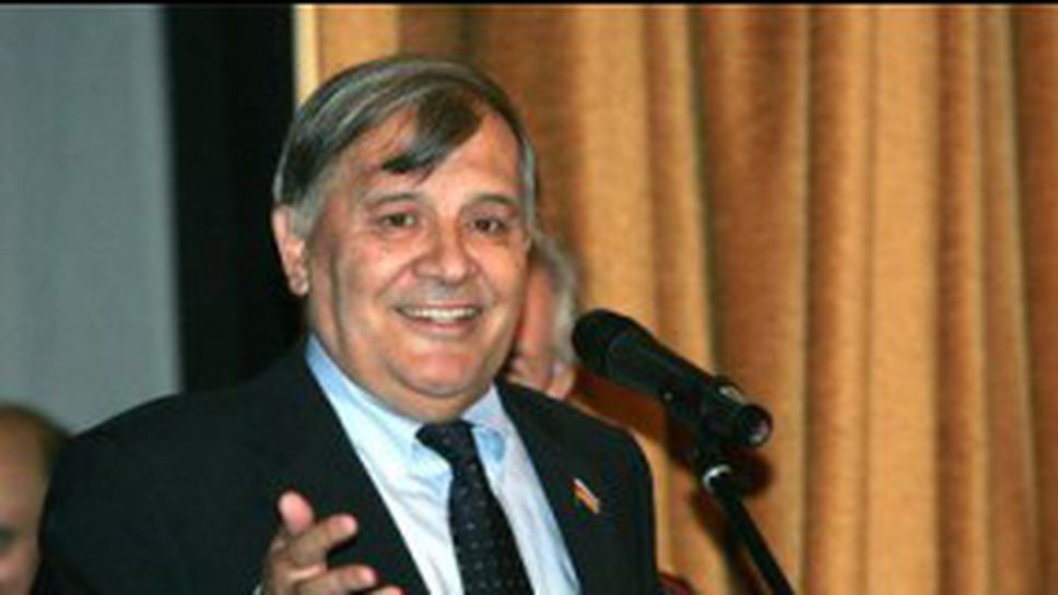 Изместиха поклонението пред Иван Славков за 11,00 часа на 5 май