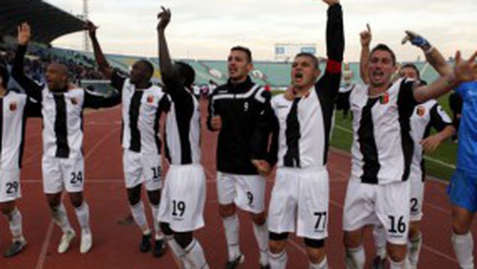 Локо (Пд) замина за Стара Загора с 19 футболисти