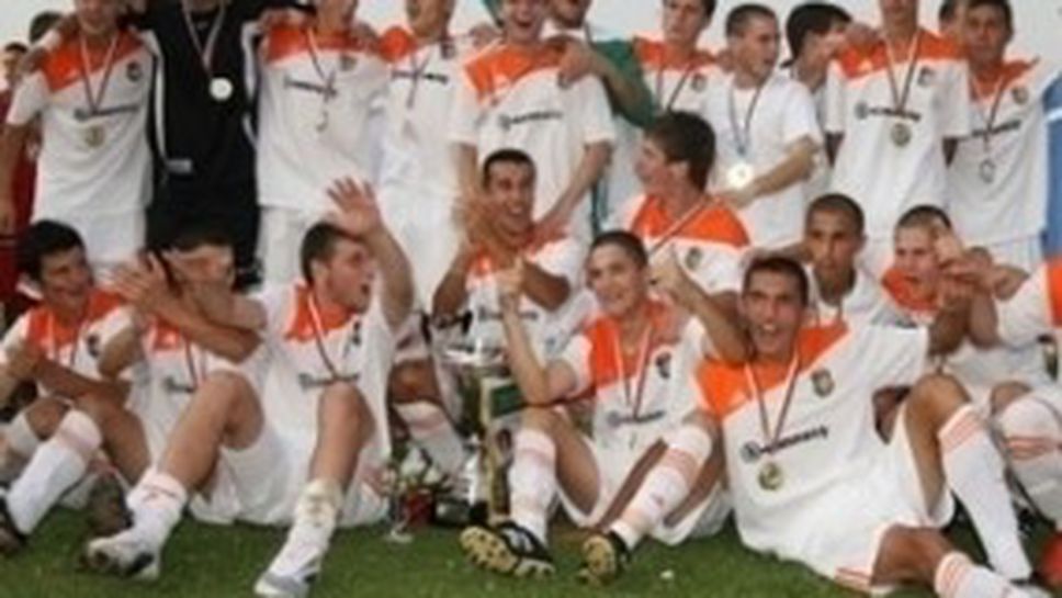 Литекс стана шампион и при учениците