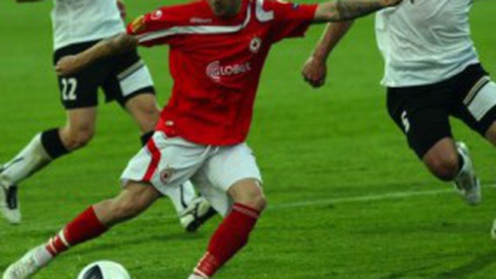 Делев с ултиматум от Матеус - на сватба или в националния