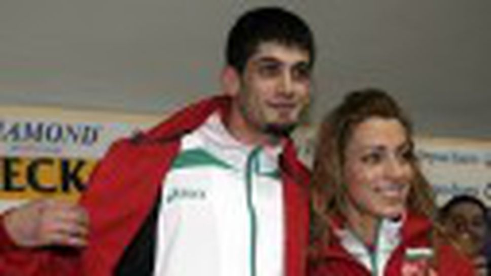 Националите по лека атлетика вече с ASICS