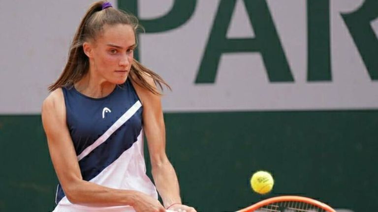 Денислава Глушкова отпадна в първия кръг на турнира по тенис