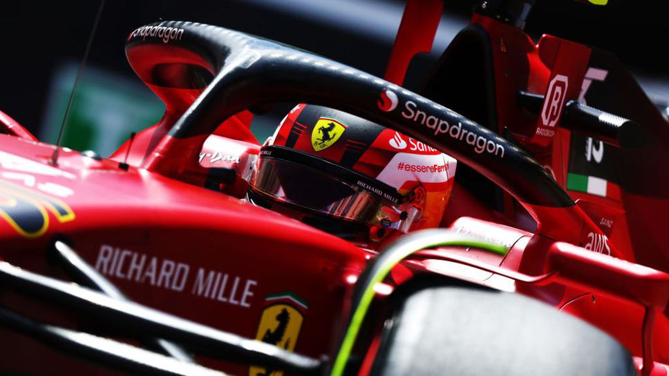 Сайнц очаква още скорост от Ферари