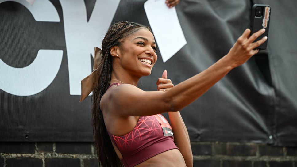 Трикратната олимпийска шампионка Габи Томас се надява да поднови тренировки в