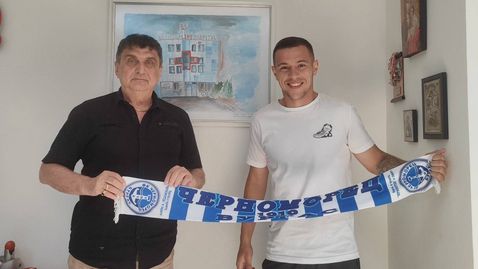 Черноморец (Бургас) се подсили с бивш играч на Левски