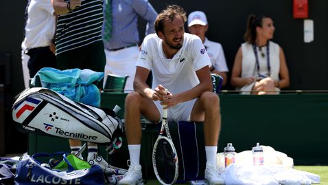 "Уимбълдън" гори: 23-ма поставени отпаднаха в първи кръг