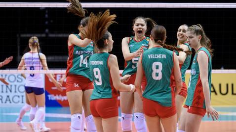 Девойките на България U18 с първа победа на ЕвроВолей 2026