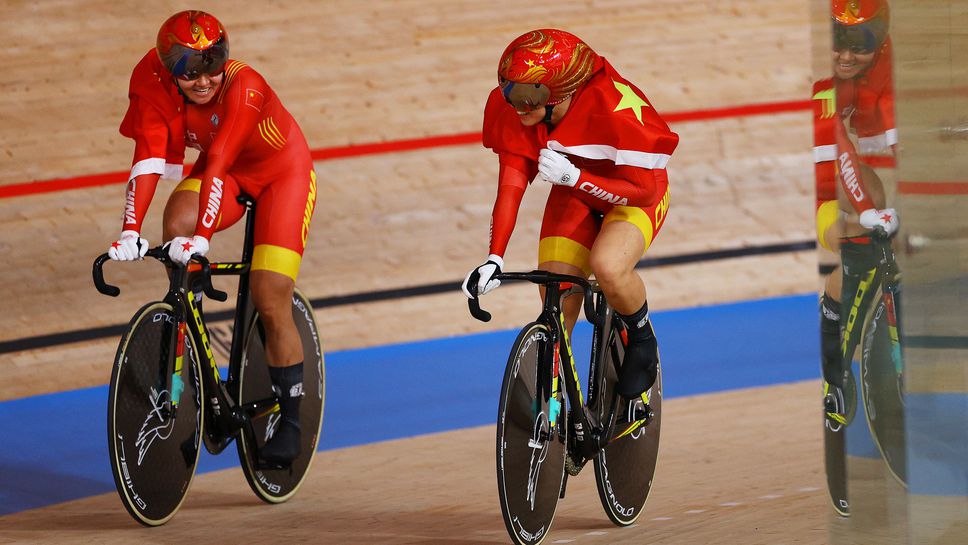 Китай спечели олимпийската титла в отборния спринт за жени в пистовото колоездене