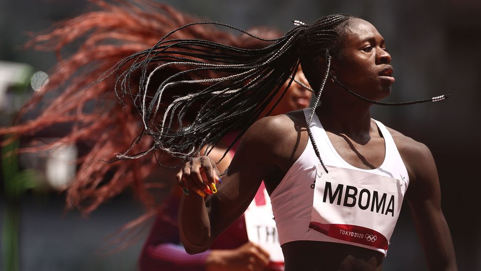 Мбома подобри световния рекорд на 200 метра за девойки, Схипърс аут от олимпийския финал