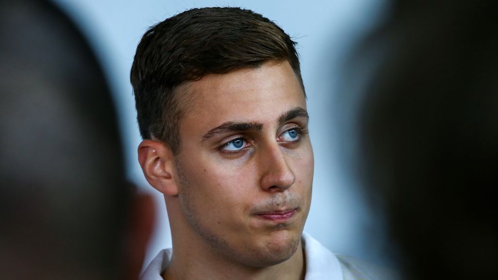 Новата звезда на българското плуване Йосиф Миладинов се завръща от Токио