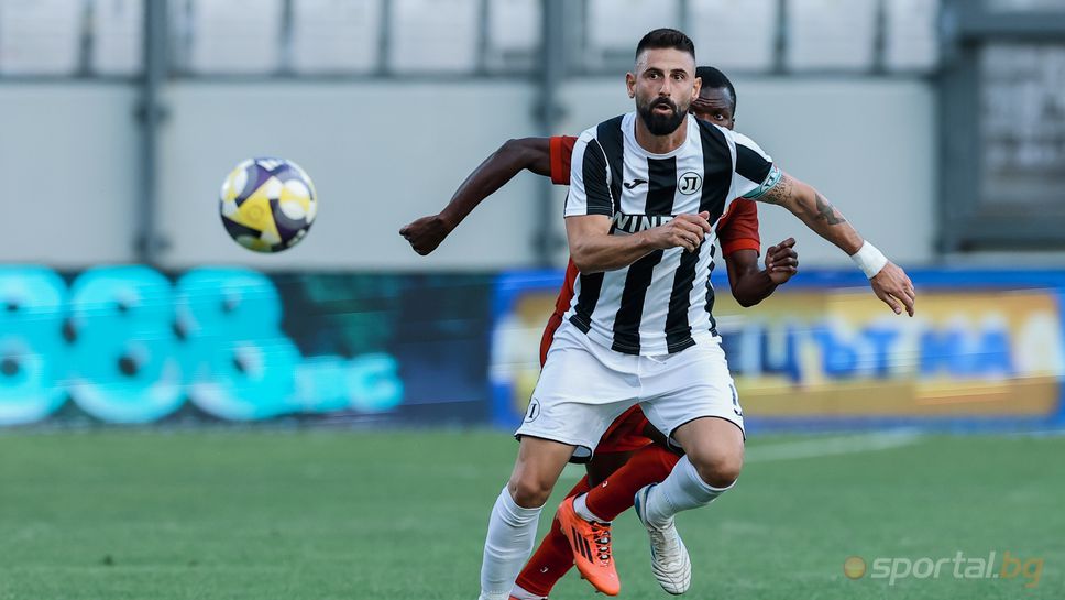 Собственикът на Локомотив ПловдивХристоКрушарски направи любопитни коментари относно капитана на