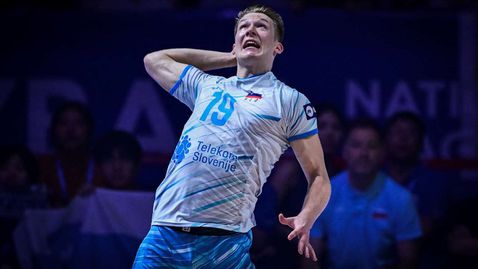 Звезда на Словения под въпрос за Мондиала