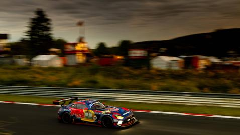 Верстапен записа първа победа като собственик на отбор в GT3