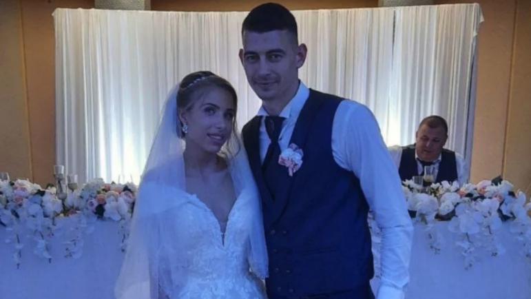 Вратарят на Ботев Пд скъса с ергенлъка