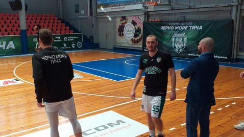 Черно море Тича запази всички играчи, взе още двама и чака чужденци