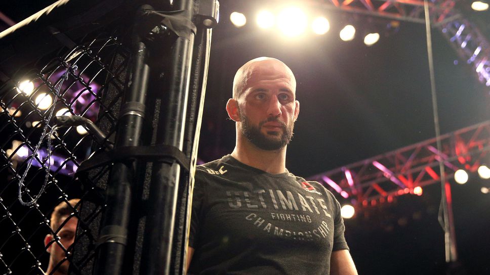 Волкан Йоздемир нокаутира Алонсо Менфилд в двубой от основната бойна