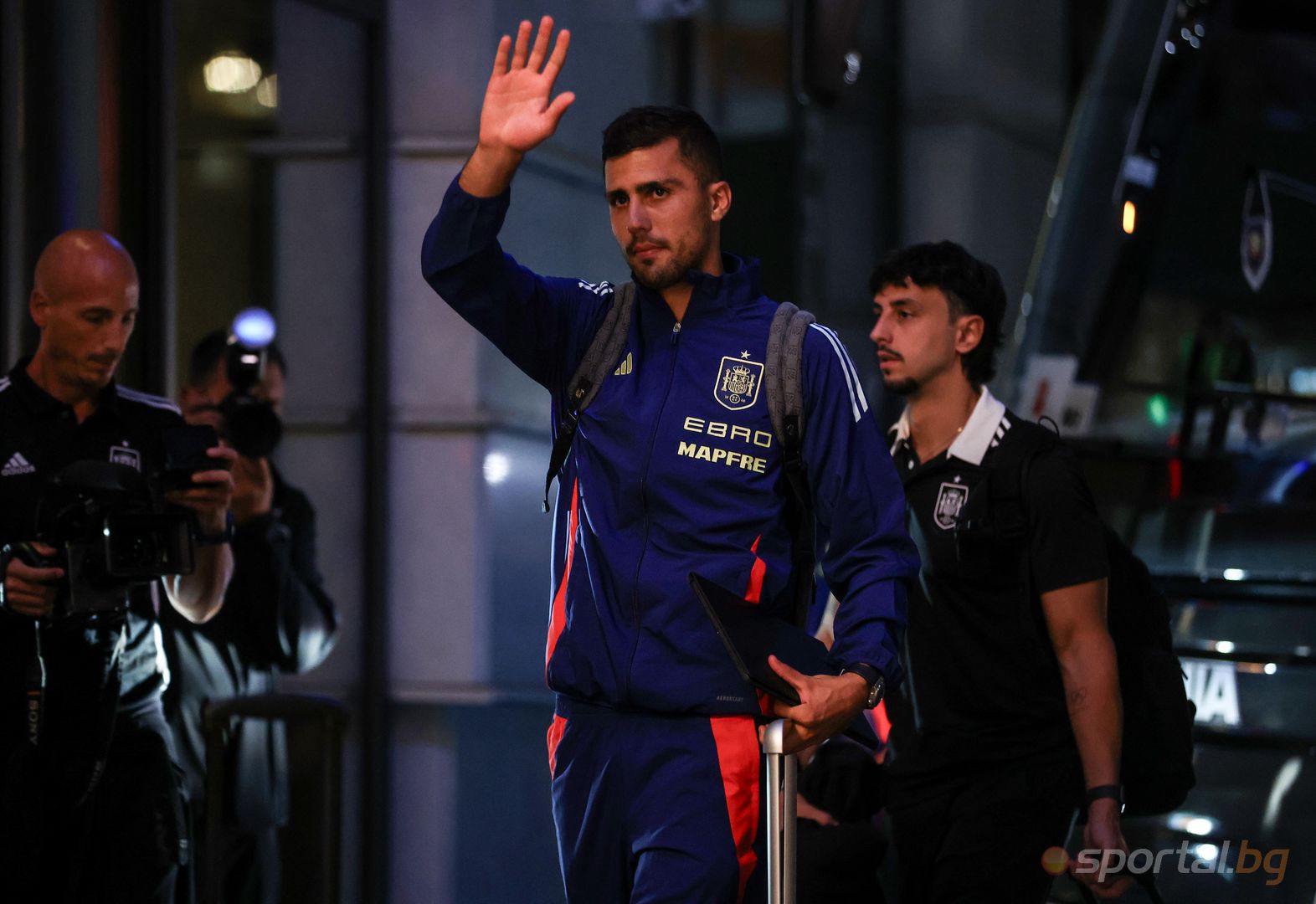 Испанските национали пристигат в България