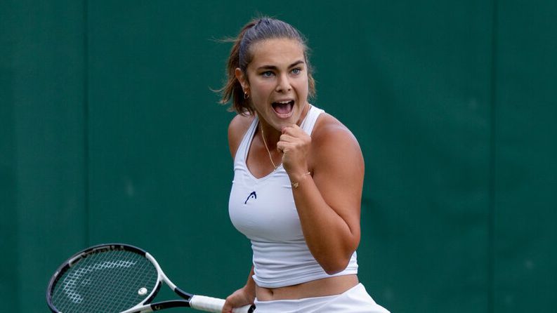 Йоана Константинова се класира за полуфиналите на двойки на турнира