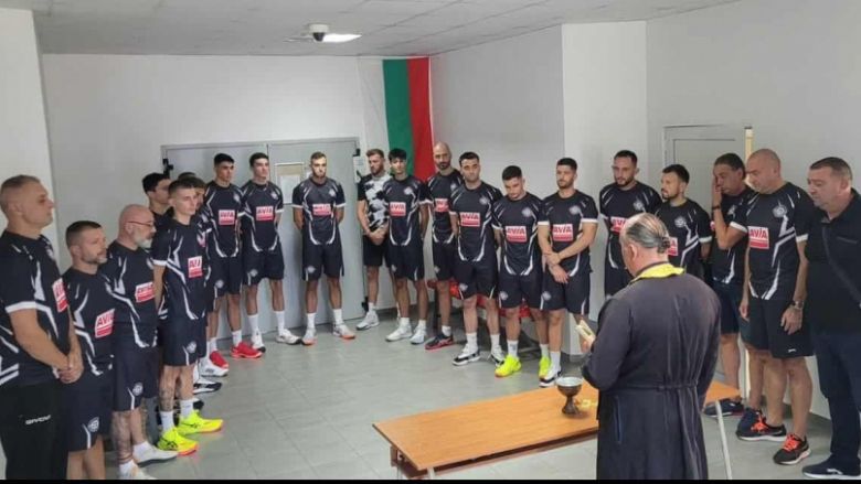 Матей Казийски започна подготовка с Локомотив Авиа