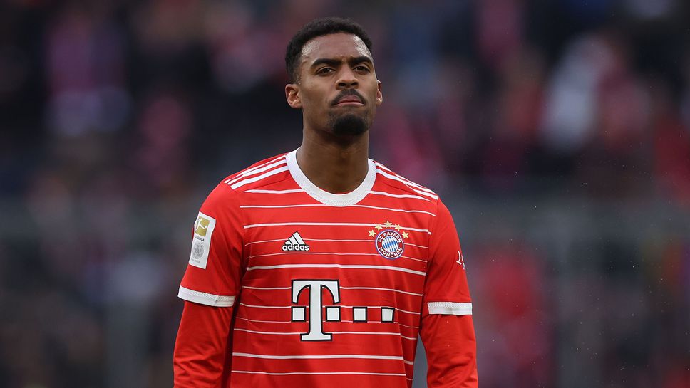 На ръба на депресията: играч на Ливърпул разказа за тежкия си период в Байерн