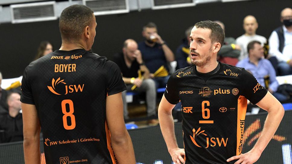 Олимпийски шампиони донесоха първа победа на Ястрежебски Венгел в Полша
