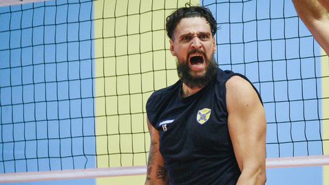  Хебър тренира на цялостни обороти за дуела със Заверче от Шампионска лига 