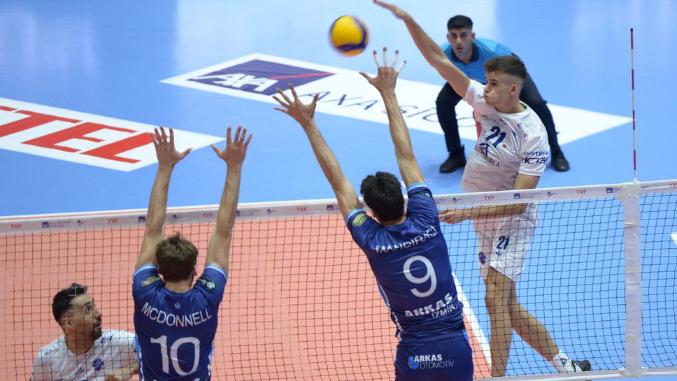 Георги Татаров стартира с 24 точки за Алтекма