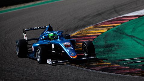  Още един подиум за Никола Цолов на „ Навара ” 