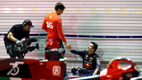  Леклер: Всичко се обърка от неприятния старт 