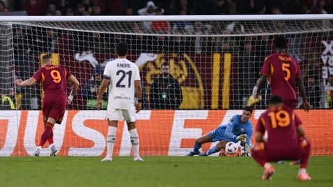 Три изпълнения на дузпа не стигнаха на Рома да избегне домакинска загуба от Лил