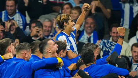 Порто повали Цървена звезда в последната минута