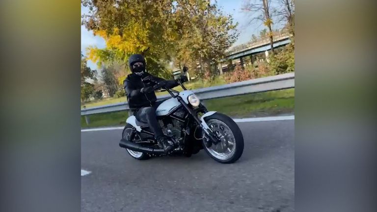 Златан подкара мотор за тренировка