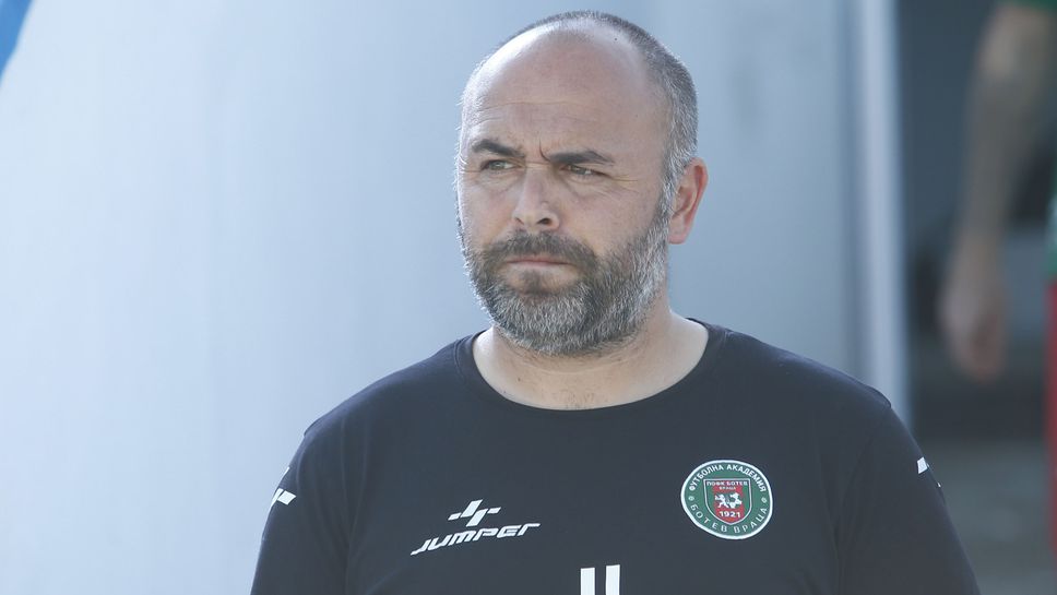 Рожденик днес е Любен Любенов, бивш треньор в Ботев (Враца)