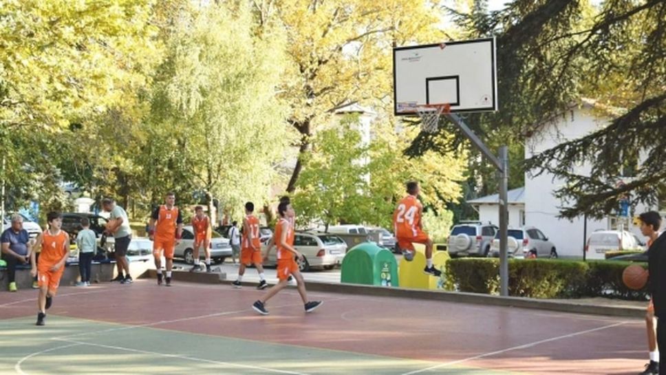 Баскетболен празник събра малки и големи в Сандански