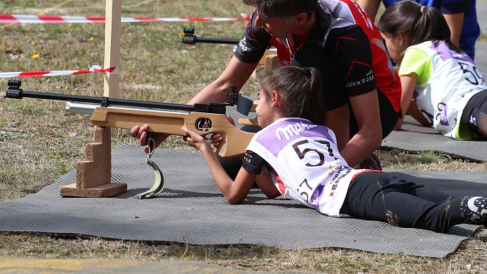 Рекорден брой деца на държавното по летен биатлон в Паничище