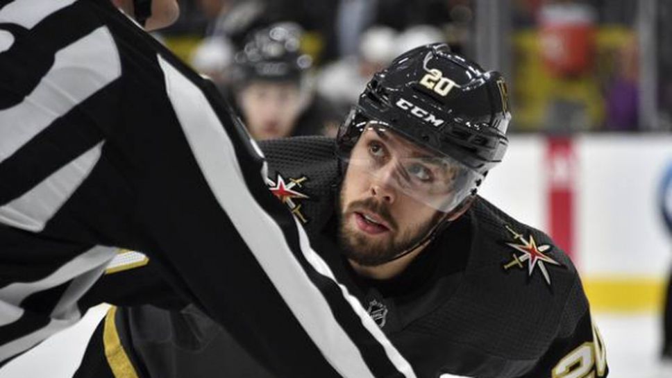 Лас Вегас продължи договора на нападател