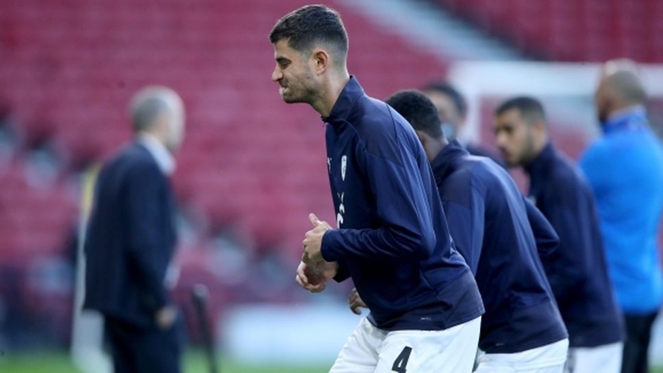 Халф на Израел с COVID-19 преди мача с Чехия, гневна реакция от клуба му