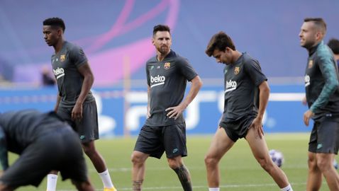 Нов трус в Барселона: футболистите отказаха сделка, шефовете подават оставка