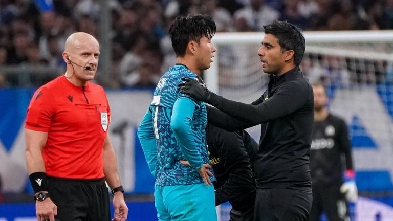 Звездата на Тотнъм Хюн Мин Сон ще пропусне дербито с Ливърпул