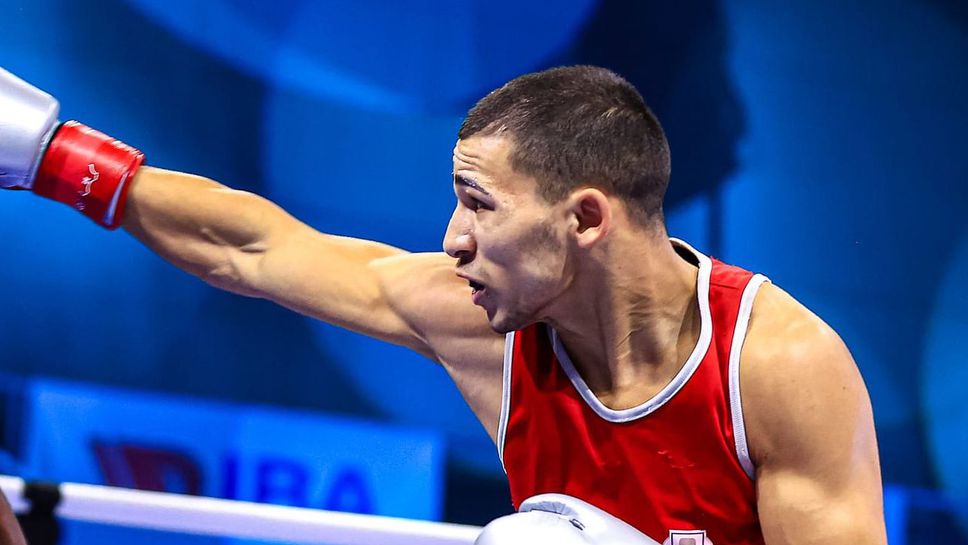Спорно решение спря Росенов по пътя към медал от Световно по бокс