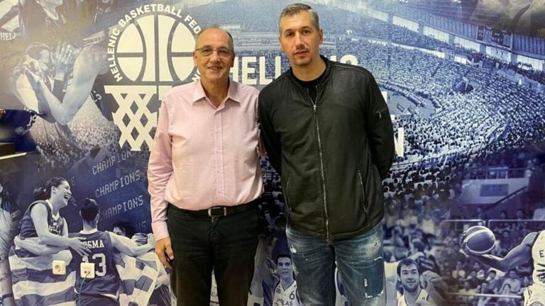 Гръцката баскетболна звезда от близкото минало Димитрис Диамантидис ще