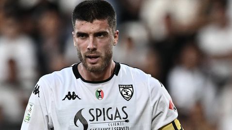 Петко Христов се появи в края при нова загуба на Специя