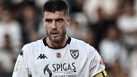 Петко Христов се появи в края при нова загуба на Специя