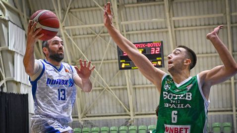 Неостаряващият Асен Великов - една 20-годишна кариера приключва