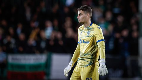 Илиан Илиев похвали вратар
