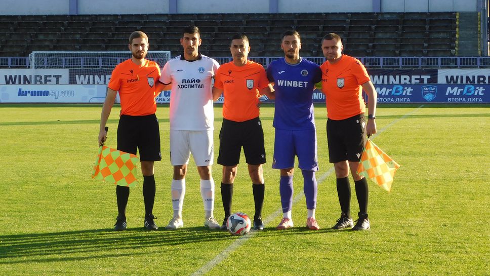 Голово шоу във Велико Търново, уникално попадение от врата на врата